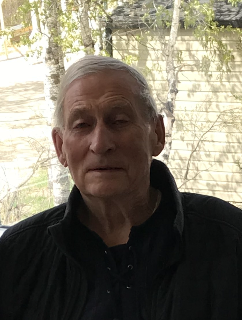 Dr. Lloyd Moorhead